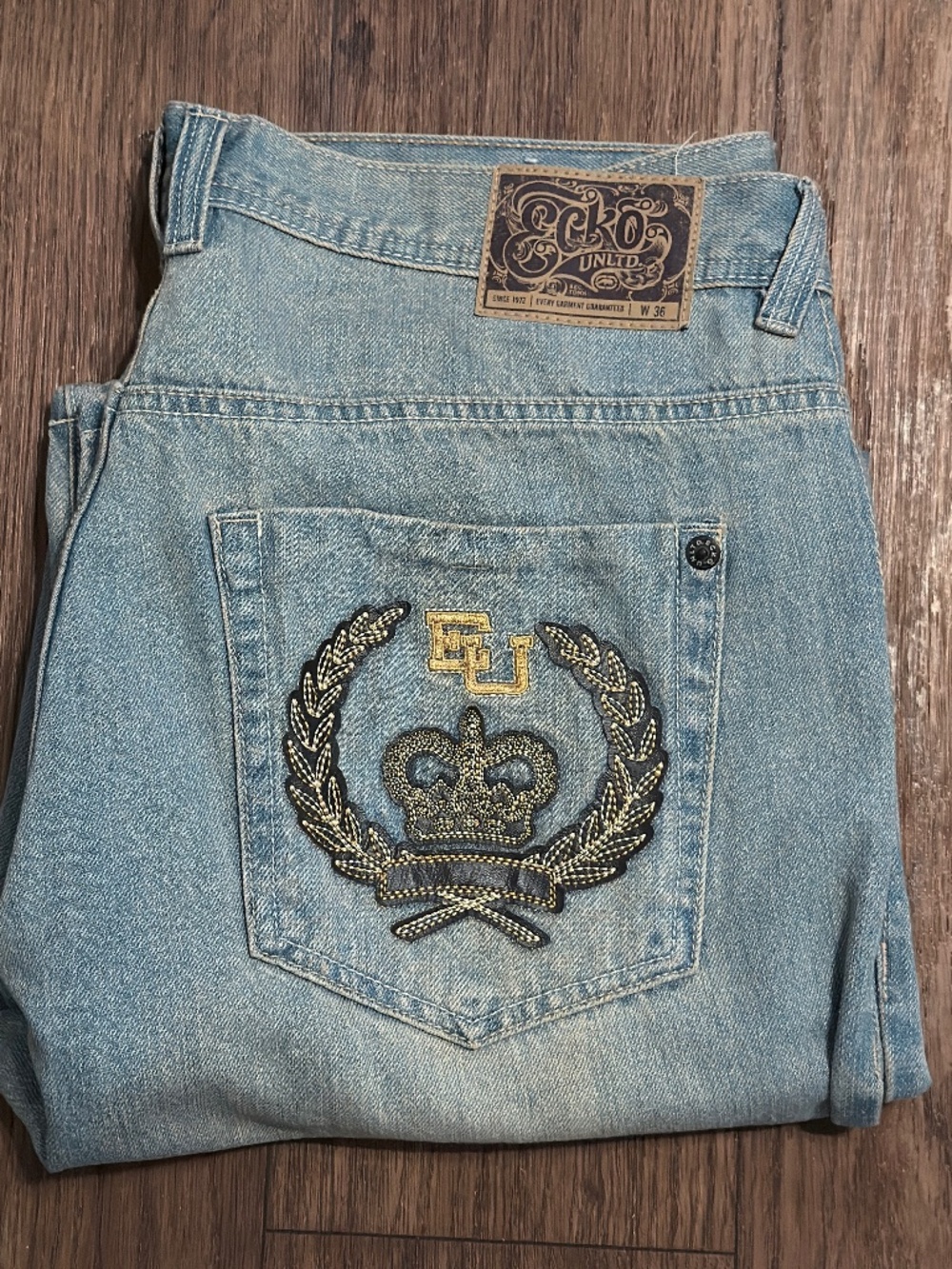 Y2K, (2003/2007) Ecko Unltd light wash jeans